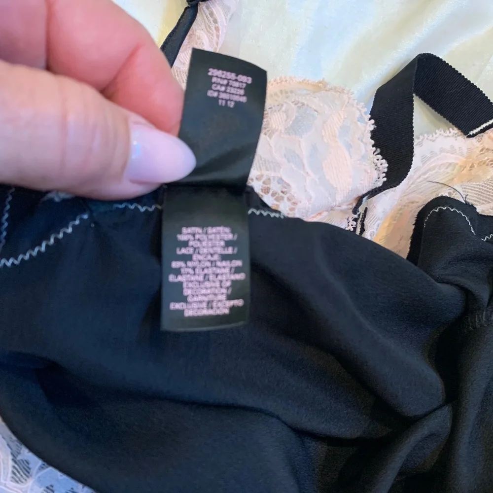 NWOT Victoria’s Secret Black/Pink Satin Slip Dress sz M